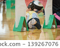 [Nursery school sports day obstacle course] 139267076