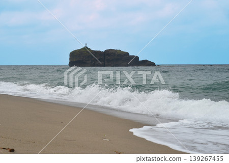 隱岐島,位於白鬥海岸附近 隱岐島,位於白鬥海岸附近 139267455