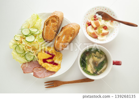 Mentaiko French Bread One-Plate Breakfast Mentaiko French Bread One-Plate Breakfast 139268135
