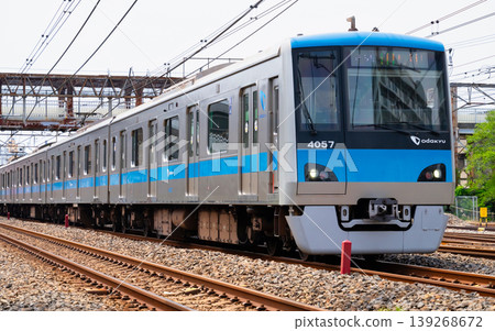 小田急4000系列機車在常磐線運行(直達服務) 小田急4000系列機車在常磐線運行(直達服務) 139268672