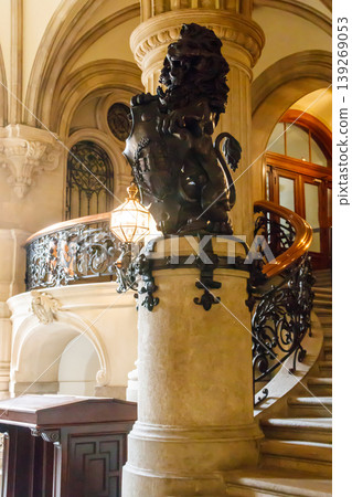 Beautiful lion statue inside Hamburg city hall or Rathaus in Hamburg, Germany Beautiful lion statue inside Hamburg city hall or Rathaus in Hamburg, Germany 139269053