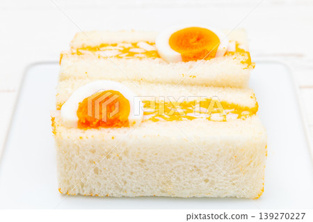 Egg sandwich, delicious! Egg sandwich, delicious! 139270227