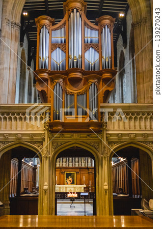 Church interior with organ Oxford England architecture. Church interior with organ Oxford England architecture. 139270243