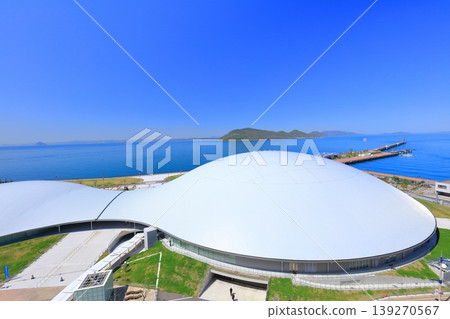 [Kagawa Prefecture] Sunport Takamatsu (Anabuki Arena Kagawa) on a clear day 139270567