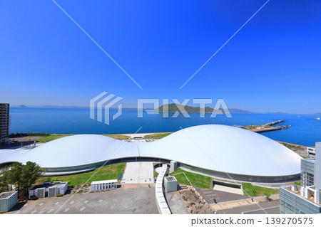 [Kagawa Prefecture] Sunport Takamatsu (Anabuki Arena Kagawa) on a clear day 139270575