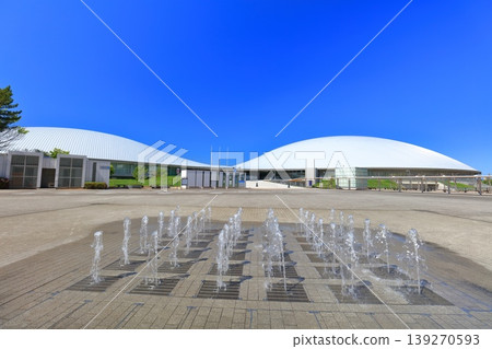 [Kagawa Prefecture] Sunport Takamatsu (Anabuki Arena Kagawa) on a clear day 139270593