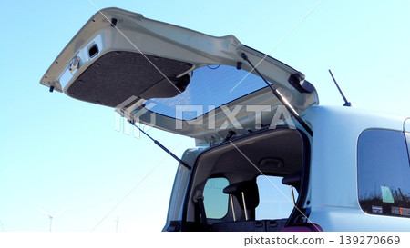 Upward-opening tailgate of a light passenger car 139270669