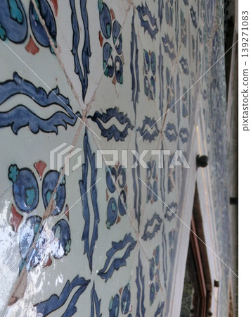 Retro ceiling Retro ceiling 139271083