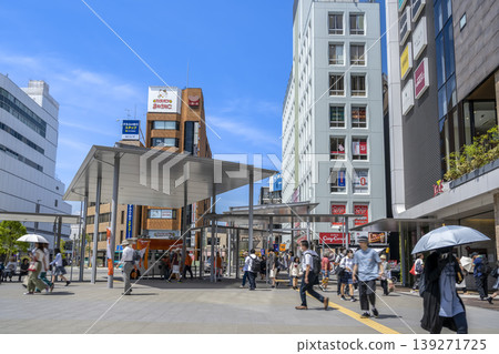 Urban landscape of Chofu City, Tokyo: Chofu Station Square Urban landscape of Chofu City, Tokyo: Chofu Station Square 139271725