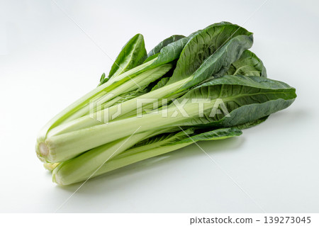 Product photography of Japanese mustard spinach (white background, with space for copy). Product photography of Japanese mustard spinach (white background, with space for copy). 139273045