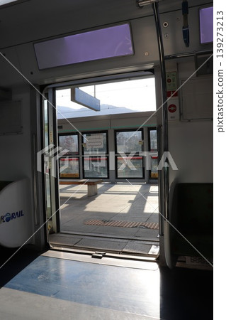 韓國的火車出入口 韓國的火車出入口 139273213
