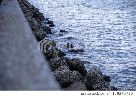 橫濱福浦碼頭的消波塊 139273780