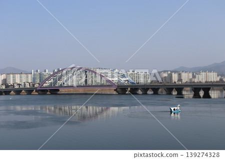 昭陽江上的大橋 139274328