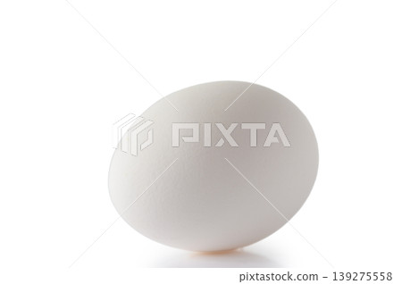 Fresh Chicken Egg Isolated on White Background Fresh Chicken Egg Isolated on White Background 139275558