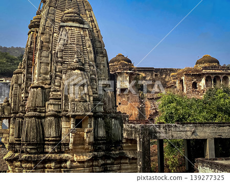 Small Hindu temple in Joipur, Jagat Shiromani Temple, home of Lord Krishna. Jaipur India Small Hindu temple in Joipur, Jagat Shiromani Temple, home of Lord Krishna. Jaipur India 139277325