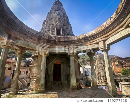 Small Hindu temple in Joipur, Jagat Shiromani Temple, home of Lord Krishna. Jaipur India 139277328