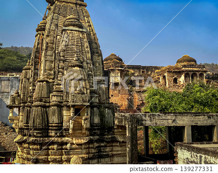 Small Hindu temple in Joipur, Jagat Shiromani Temple, home of Lord Krishna. Jaipur India 139277331