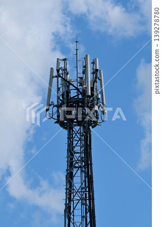 Communication image (radio tower: base station) Communication image (radio tower: base station) 139278780
