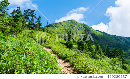 夏季攀登岩須岳（從諾基里到岩須嶽山頂） 139280587