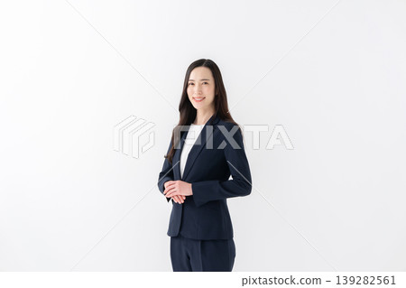 Business woman Business woman 139282561