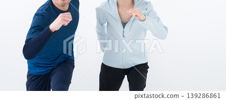 Middle-distance running (men and women) Middle-distance running (men and women) 139286861