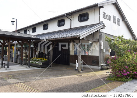 Mie Prefecture, Kameyama City: Townhouse-style buildings and fresh greenery at Michi-no-Eki Sekijuku. Mie Prefecture, Kameyama City: Townhouse-style buildings and fresh greenery at Michi-no-Eki Sekijuku. 139287603