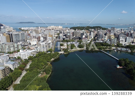 這是從福岡市大濠公園用無人機拍攝的福岡市空拍畫面。 這是從福岡市大濠公園用無人機拍攝的福岡市空拍畫面。 139288339