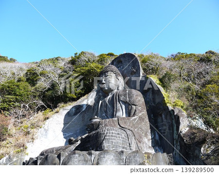 從鋸山上眺望大佛的景色 從鋸山上眺望大佛的景色 139289500