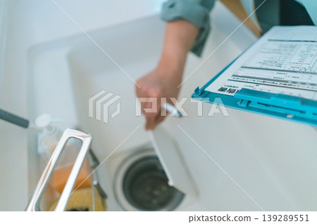kitchen, kitchens, water supply 139289551