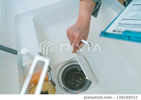 廚房 供水 男人 139289552