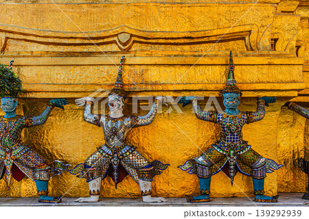 Wat Phra Kaew, Temple of the Emerald Buddha, Bangkok, Thailand Wat Phra Kaew, Temple of the Emerald Buddha, Bangkok, Thailand 139292939