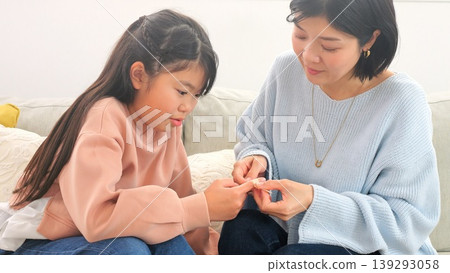 Image of an injury with a bandage Image of an injury with a bandage 139293058