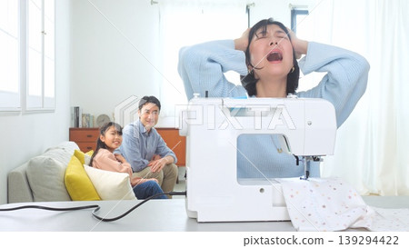 Family conversation sewing machine image 139294422