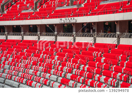 Paloma Mizuho Stadium, a stadium with a capacity of approximately 30,000 people, has been completed in Nagoya City, Aichi Prefecture. 139294978
