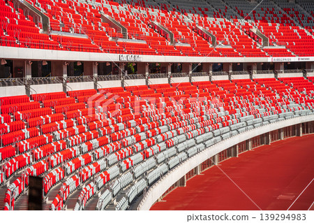 Paloma Mizuho Stadium, a stadium with a capacity of approximately 30,000 people, has been completed in Nagoya City, Aichi Prefecture. Paloma Mizuho Stadium, a stadium with a capacity of approximately 30,000 people, has been completed in Nagoya City, Aichi Prefecture. 139294983