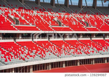 Paloma Mizuho Stadium, a stadium with a capacity of approximately 30,000 people, has been completed in Nagoya City, Aichi Prefecture. Paloma Mizuho Stadium, a stadium with a capacity of approximately 30,000 people, has been completed in Nagoya City, Aichi Prefecture. 139294987