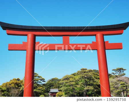 Kanagawa Prefecture, Tsurugaoka Hachimangu Shrine, Third Torii Gate, April Kanagawa Prefecture, Tsurugaoka Hachimangu Shrine, Third Torii Gate, April 139295738