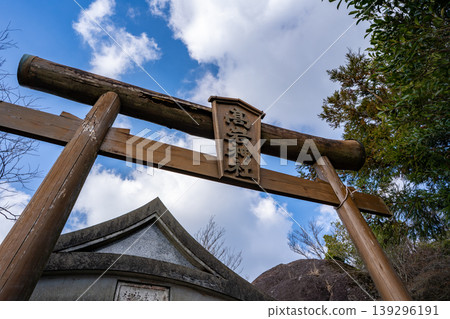 高岩神社風景（南島原市） 139296191