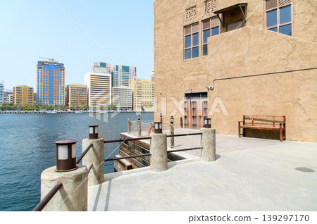杜拜老城區非常美麗的街景 杜拜老城區非常美麗的街景 139297170