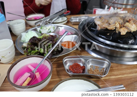 Pink Dongchimi and Dakgalbi Pink Dongchimi and Dakgalbi 139303112