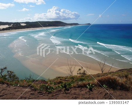 Stunning scenery of Fraser Island, Australia Stunning scenery of Fraser Island, Australia 139303147