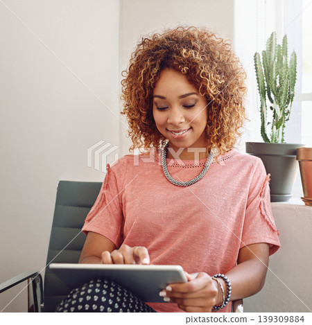 Office, happy woman or designer with tablet for networking, technology or typing on social media. Smile, online or worker on internet blog for web design update or research on app or iot in agency Office, happy woman or designer with tablet for networking, technology or typing on social media. Smile, online or worker on internet blog for web design update or research on app or iot in agency 139309884