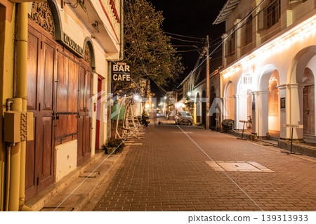 Long exposure street view in Galle Fort 139313933