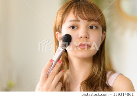 女性化妝 139314801
