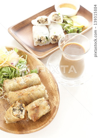 Vietnamese dishes: Cha Gio and Goi Cuon Vietnamese dishes: Cha Gio and Goi Cuon 139315884