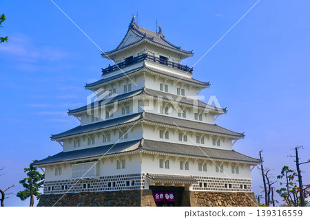 Shimabara Castle and its keep (Shimabara City, Nagasaki Prefecture) Shimabara Castle and its keep (Shimabara City, Nagasaki Prefecture) 139316559