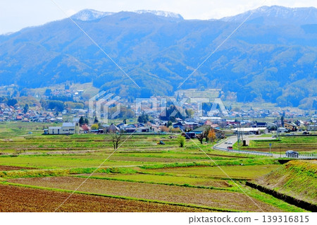Scenery of Kijimadaira Village in April; Scenery of Shinshu; Spring rural landscape 139316815