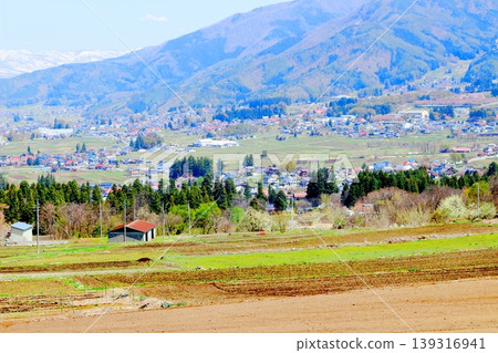 Scenery of Kijimadaira Village in April; Scenery of Shinshu; Spring rural landscape Scenery of Kijimadaira Village in April; Scenery of Shinshu; Spring rural landscape 139316941