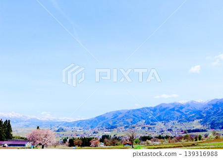Scenery of Kijimadaira Village in April; Scenery of Shinshu; Spring rural landscape Scenery of Kijimadaira Village in April; Scenery of Shinshu; Spring rural landscape 139316988