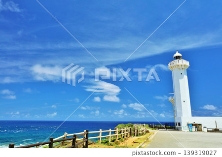 Okinawa, Miyakojima, Blue sky and lighthouse from Higashi-Hennasaki Okinawa, Miyakojima, Blue sky and lighthouse from Higashi-Hennasaki 139319027